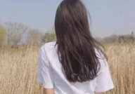 40一45岁气质女人头像背影,40-45岁女性背影之美